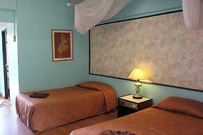 Safari Riviera Resort