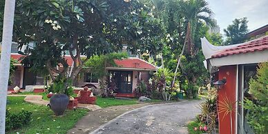 Safari Riviera Resort