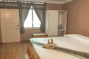 Safari Riviera Resort