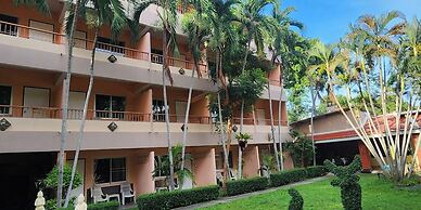 Safari Riviera Resort