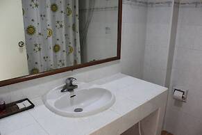 Safari Riviera Resort