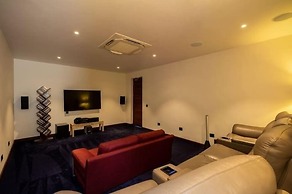 Amã Stays & Trails Forest Home, Hosur