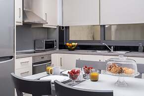 Zen Central Luxury Apartment