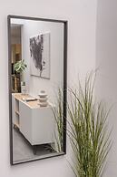 Zen Central Luxury Apartment