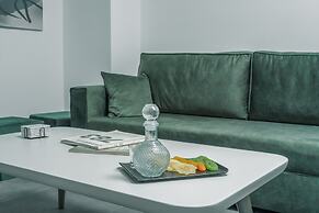 Zen Central Luxury Apartment