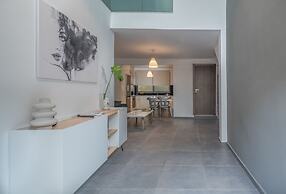 Zen Central Luxury Apartment