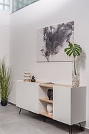 Zen Central Luxury Apartment