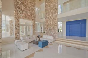 Villa Okyanus - Ocean View Villa in Luxury Resort