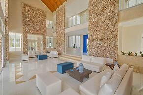 Villa Okyanus - Ocean View Villa in Luxury Resort