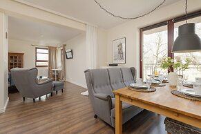 City Center Apartment by Renters