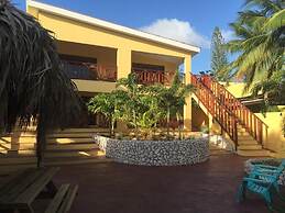 Apartment Mama Sha With Shared Pool Near Jan Thiel