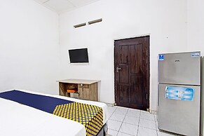 SPOT ON 91521 Mayong Guesthouse