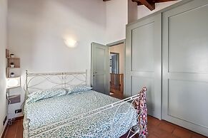 I Balconi in Iseo With 2 Bedrooms and 1 Bathrooms