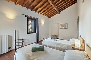 I Balconi in Iseo With 2 Bedrooms and 1 Bathrooms