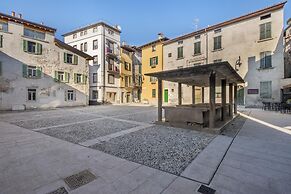 I Balconi in Iseo With 2 Bedrooms and 1 Bathrooms