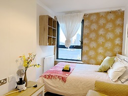 Canary Wharf two Bedroom Apartment