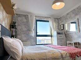 Canary Wharf two Bedroom Apartment
