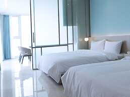 Calacatta Hotel & Resort