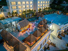 Calacatta Hotel & Resort