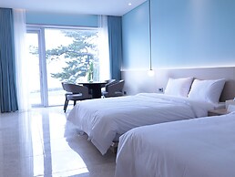 Calacatta Hotel & Resort