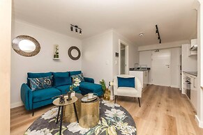 Colourful and Cosy Studio Apartment in Newlands