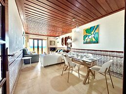 Monte Gordo Beachview 2 by Homing