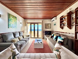 Monte Gordo Beachview 2 by Homing