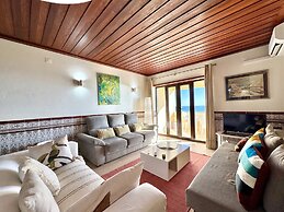 Monte Gordo Beachview 2 by Homing