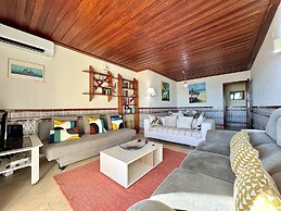 Monte Gordo Beachview 2 by Homing