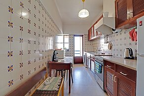 Monte Gordo Beachview 2 by Homing