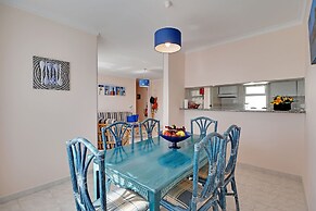 Albufeira Concept With Pool by Homing