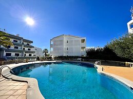 Albufeira Delight With Pool by Homing