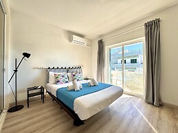 Albufeira Delight With Pool by Homing