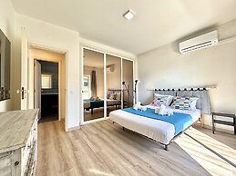 Albufeira Delight With Pool by Homing