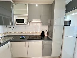 Albufeira Delight With Pool by Homing