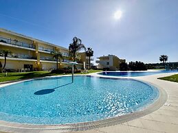 Albufeira Paradise With Pool by Homing