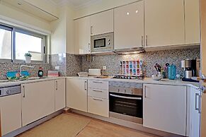 Albufeira Paradise With Pool by Homing