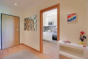 Albufeira Paradise With Pool by Homing