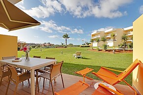 Albufeira Paradise With Pool by Homing