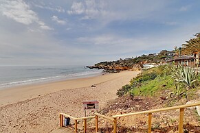 Albufeira Central 1 by Homing