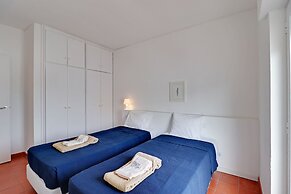 Albufeira Central 1 by Homing