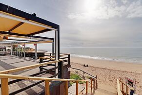 Albufeira Central 1 by Homing