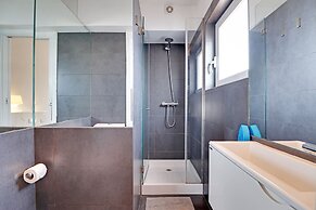 Albufeira Central 1 by Homing