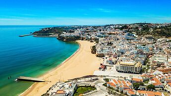 Albufeira Beach 1 by Homing