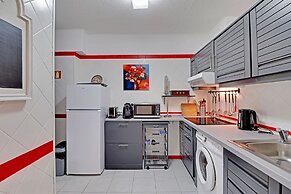 Vilamoura Stylish With Pool by Homing