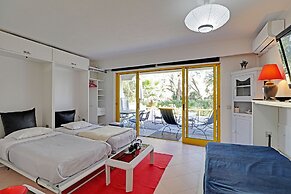 Vilamoura Stylish With Pool by Homing