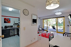 Vilamoura Stylish With Pool by Homing