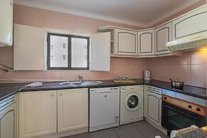 Vilamoura Central 1 by Homing