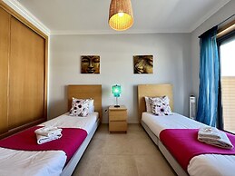 Albufeira Garden Villa With Pool