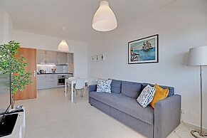 Quarteira Beach & Ocean View 1 by Homing